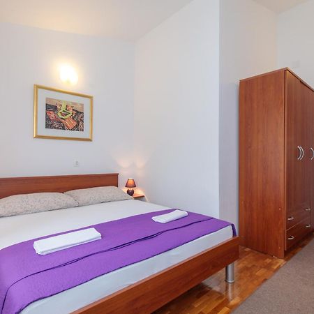 Apartment Tonka *Balcony & Partial Seaview! Krk Town Exterior photo